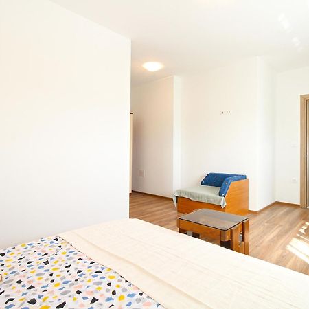 Apartment Maurizia 2341 Fažana Eksteriør billede